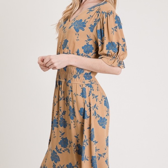 Floral Printed Elastic Waistband Dress - Picture 6 of 8